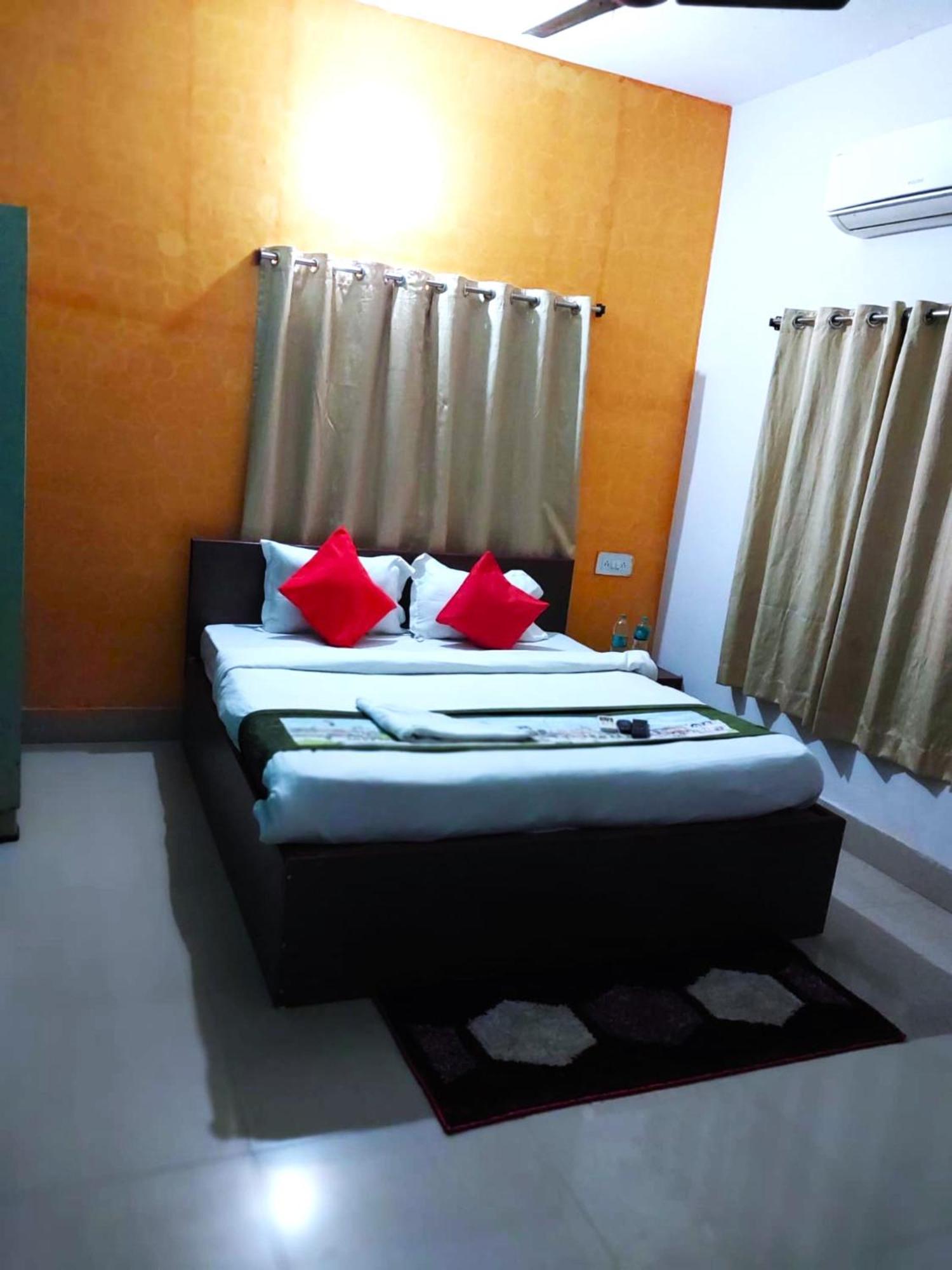 Hotel Madison Homes Bhubaneswar Dış mekan fotoğraf